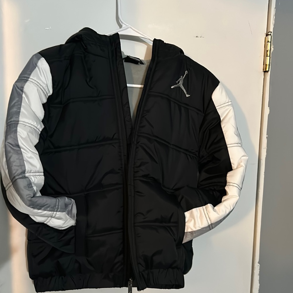 JORDAN JACKET